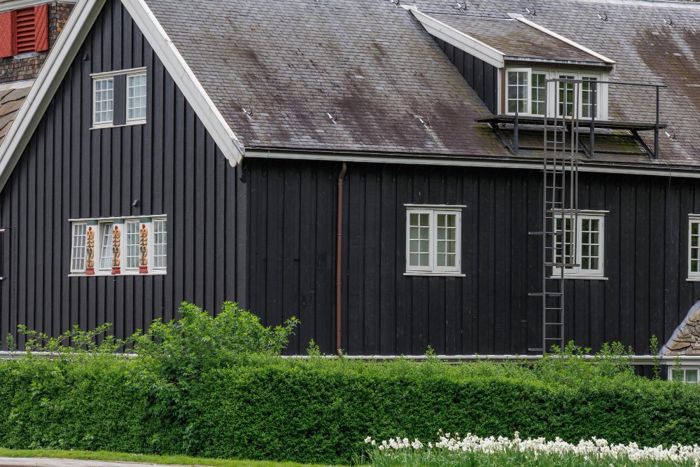 Pros and Cons of Hardie Board Siding